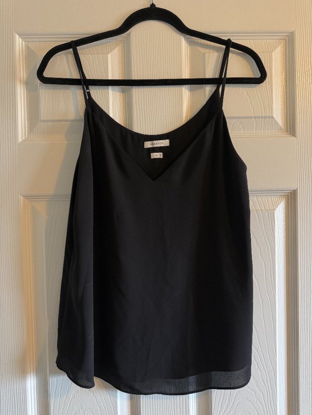 Aritzia Babaton Black 100% Silk Blouse Tank Size M